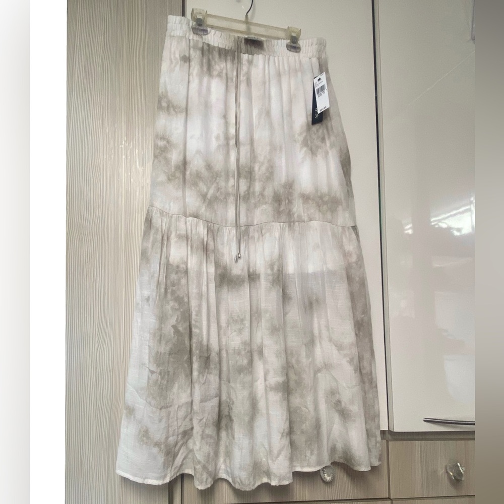 tie dye flowy long voluminous tiered  AGB plus size ,peyote color - Picture 13 of 17